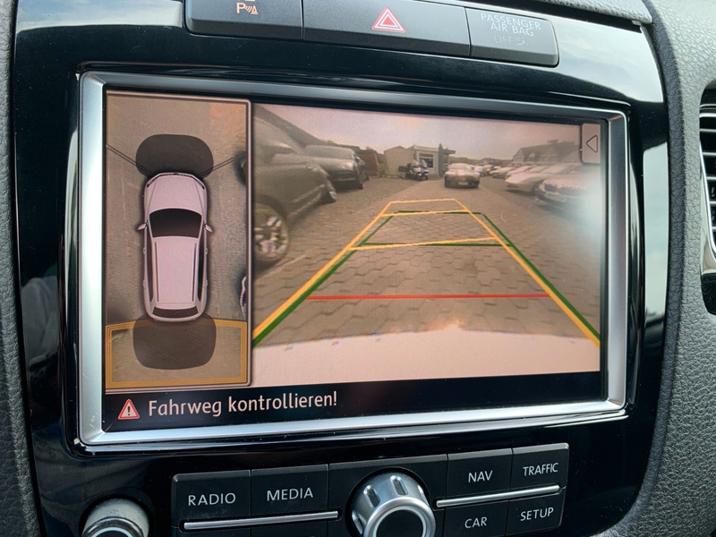 Volkswagen Touareg V6 TDI BMT*SiHz*360°Cam* — photo 30