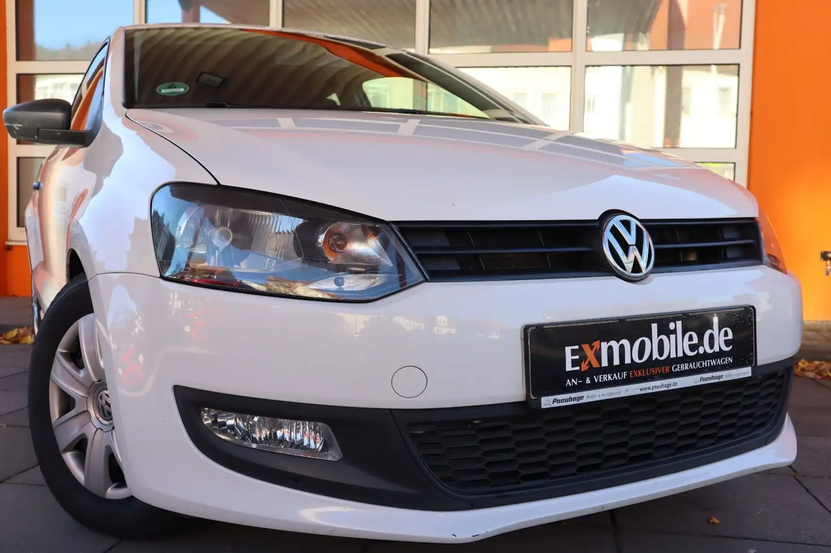 Volkswagen Polo POLO V* TRENDLINE* HU 09-26* KLIMA* WINTERRÄDER Weiß - 1