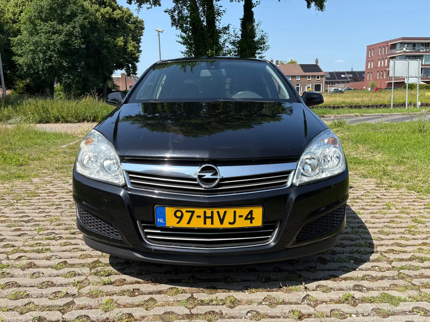Opel Astra 1.6 Business / airco / cruise control Zwart - 2