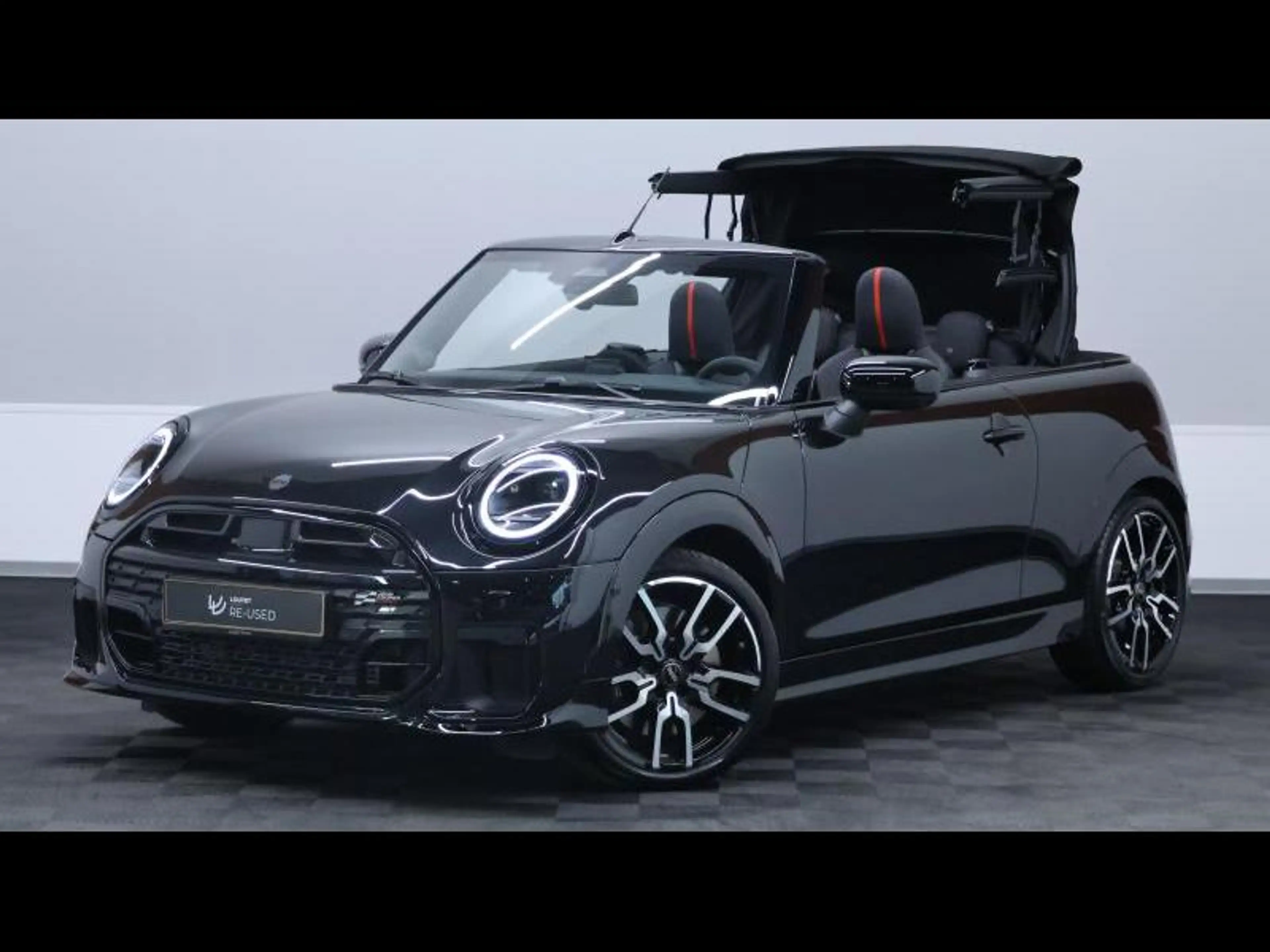 MINI Cooper S Cabrio Convertible JCW Pack Steptronic — photo 2