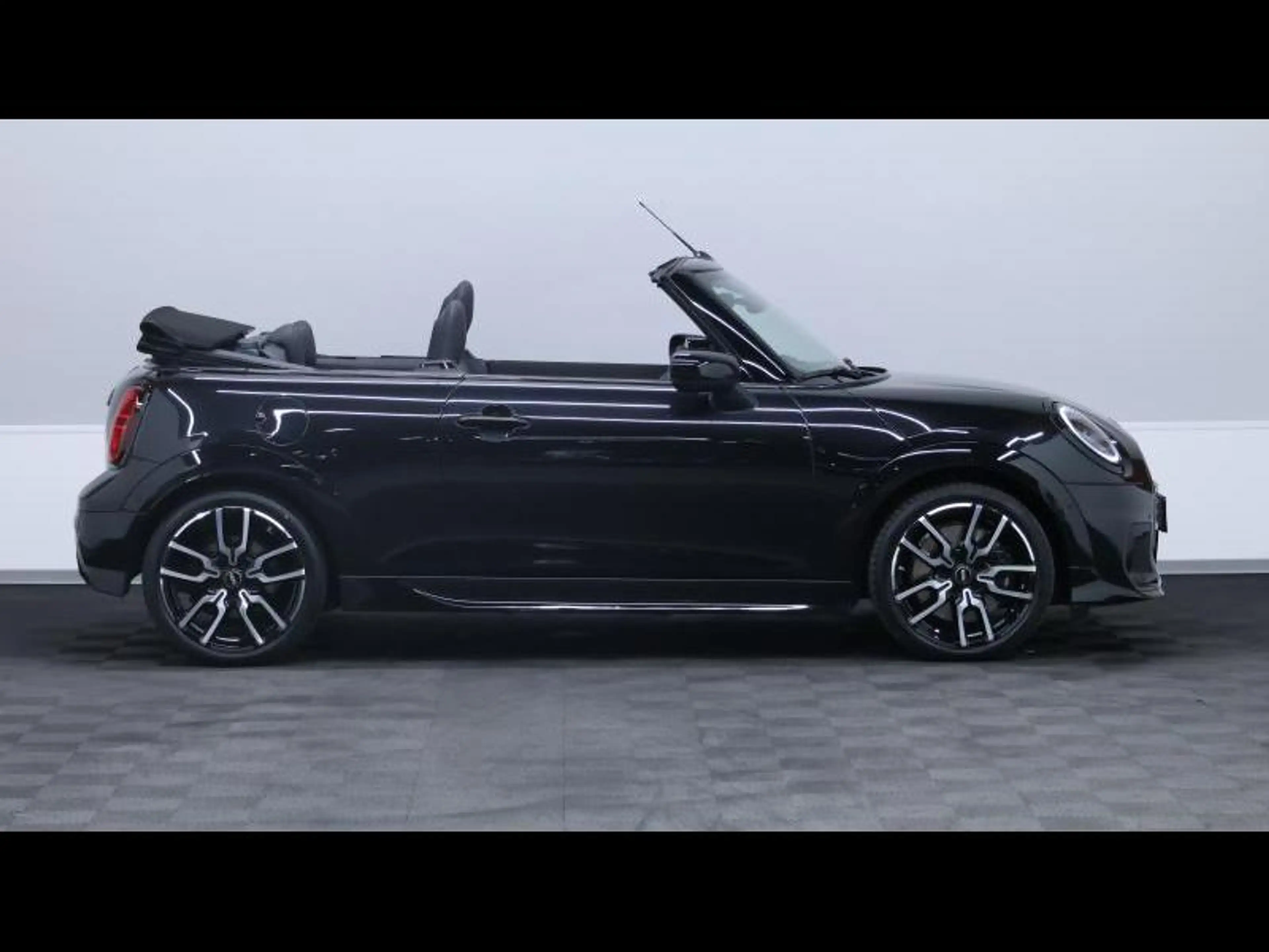 MINI Cooper S Cabrio Convertible JCW Pack Steptronic — photo 10
