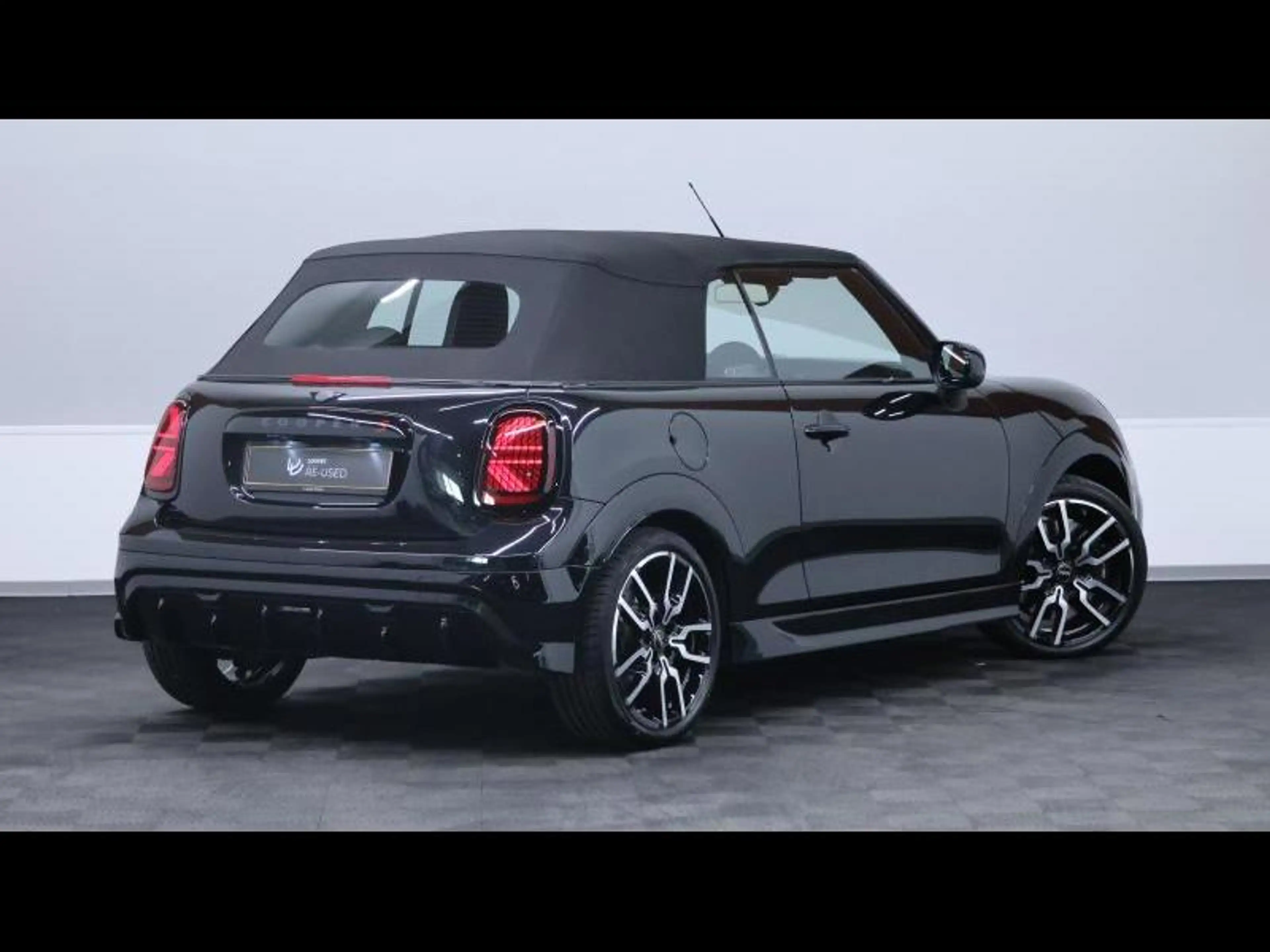 MINI Cooper S Cabrio Convertible JCW Pack Steptronic — photo 15
