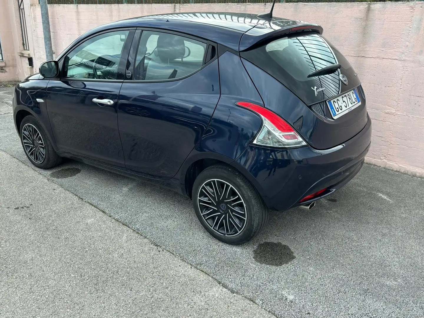Lancia Ypsilon Ypsilon 1.0 firefly hybrid Gold s Blu/Azzurro - 2