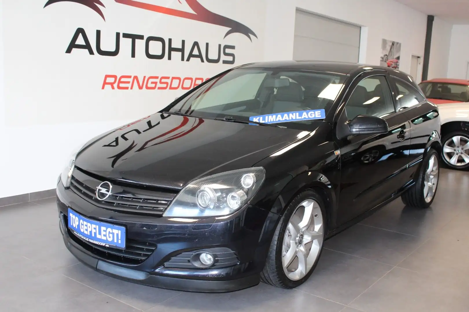 Opel Astra H GTC Sport ATM 90000 Km Zwart - 1
