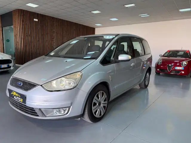 Ford Galaxy 2.0 TDCi 140 CV Ghia DPF*7 POSTI