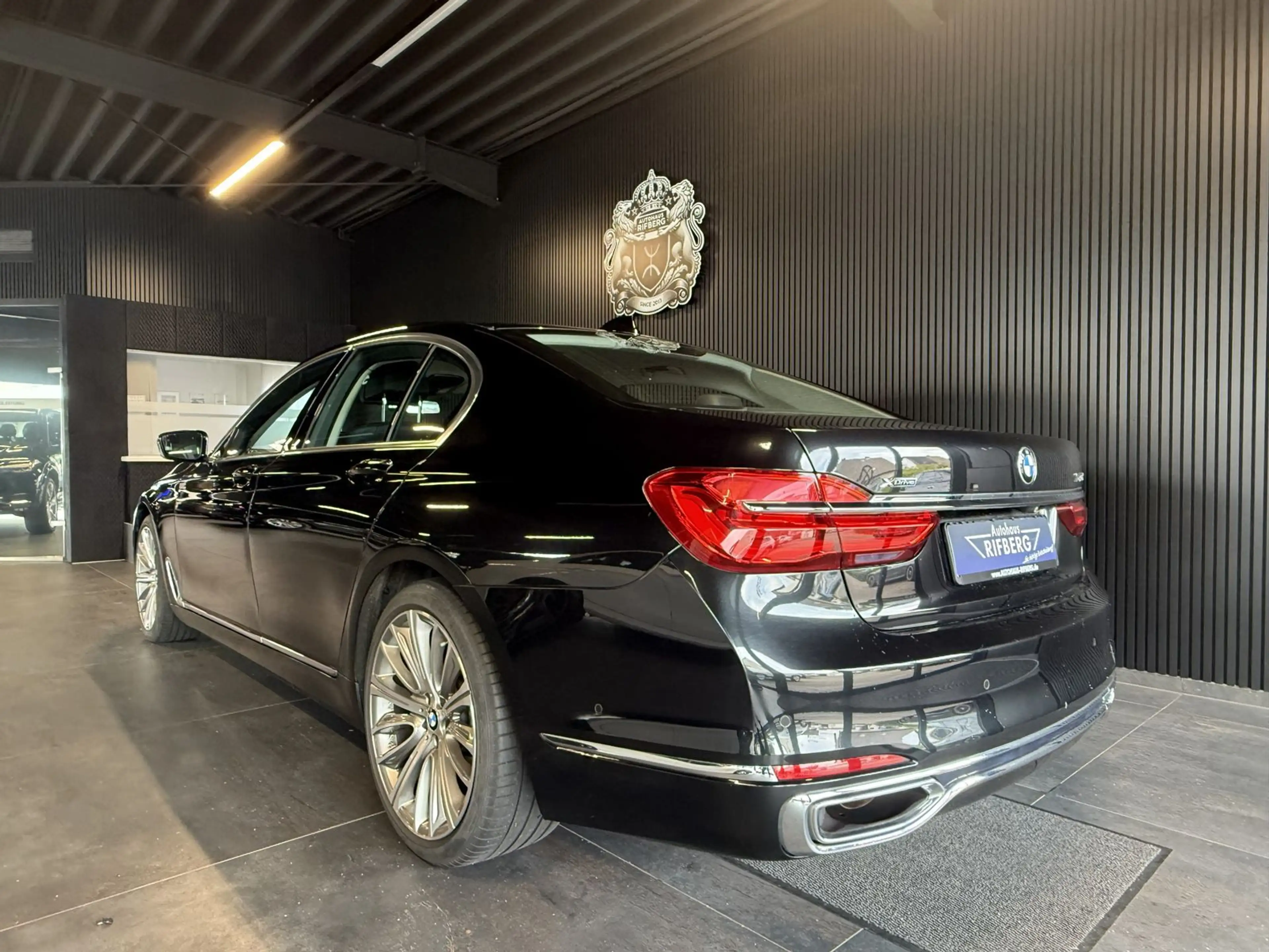 BMW 740 d xDrive Laser/360°/HUD/Massage/Navi/Memory — photo 4