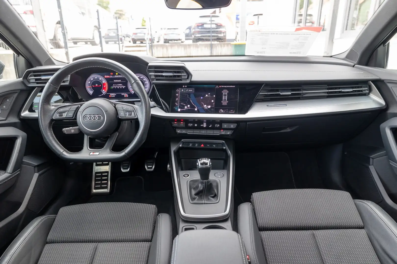 Audi A3 Limousine edition one 30 TFSI (Matrix,Navi+,Amb Gris - 2