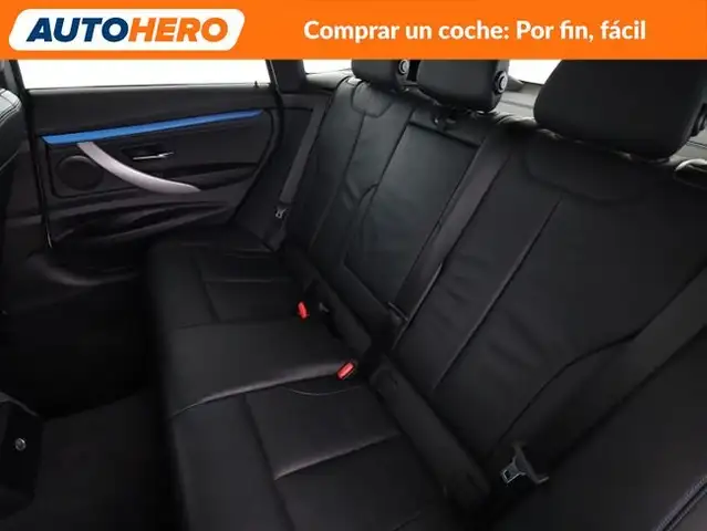 BMW 3 Series view 15
