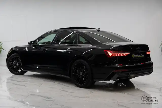 Audi A6 view 13