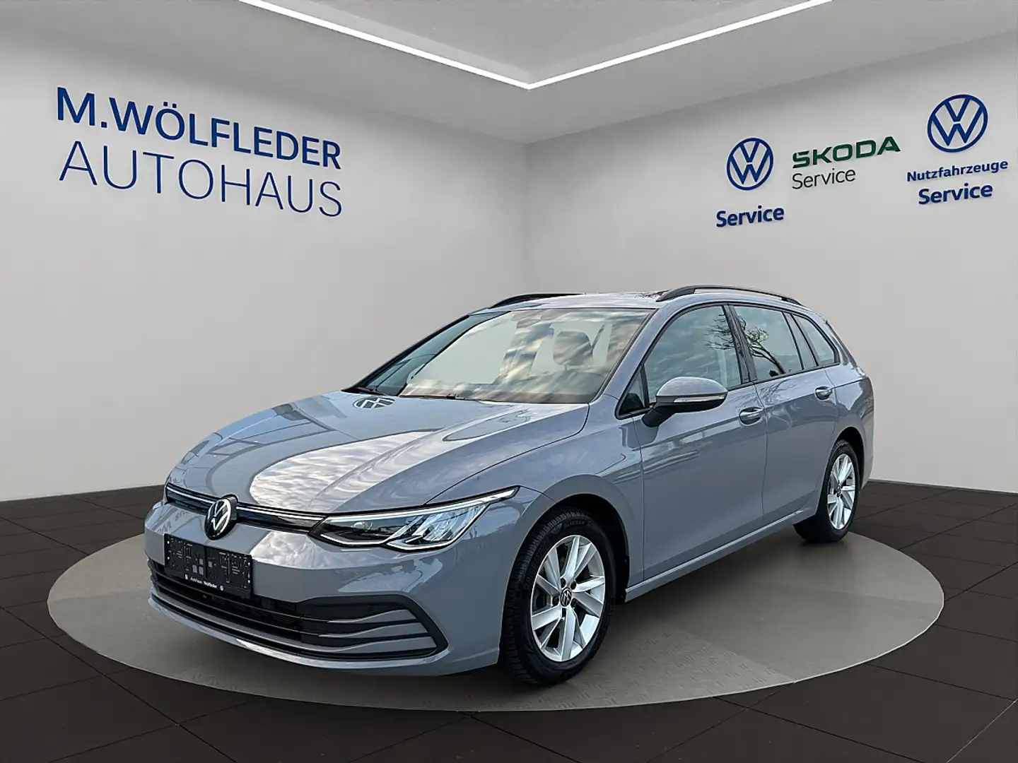Volkswagen Golf Variant 1,0 eTSI Life DSG Grau - 1