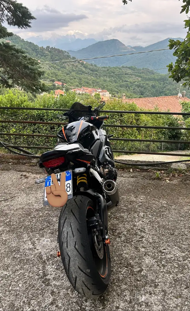 Honda CBR 650 R - 2