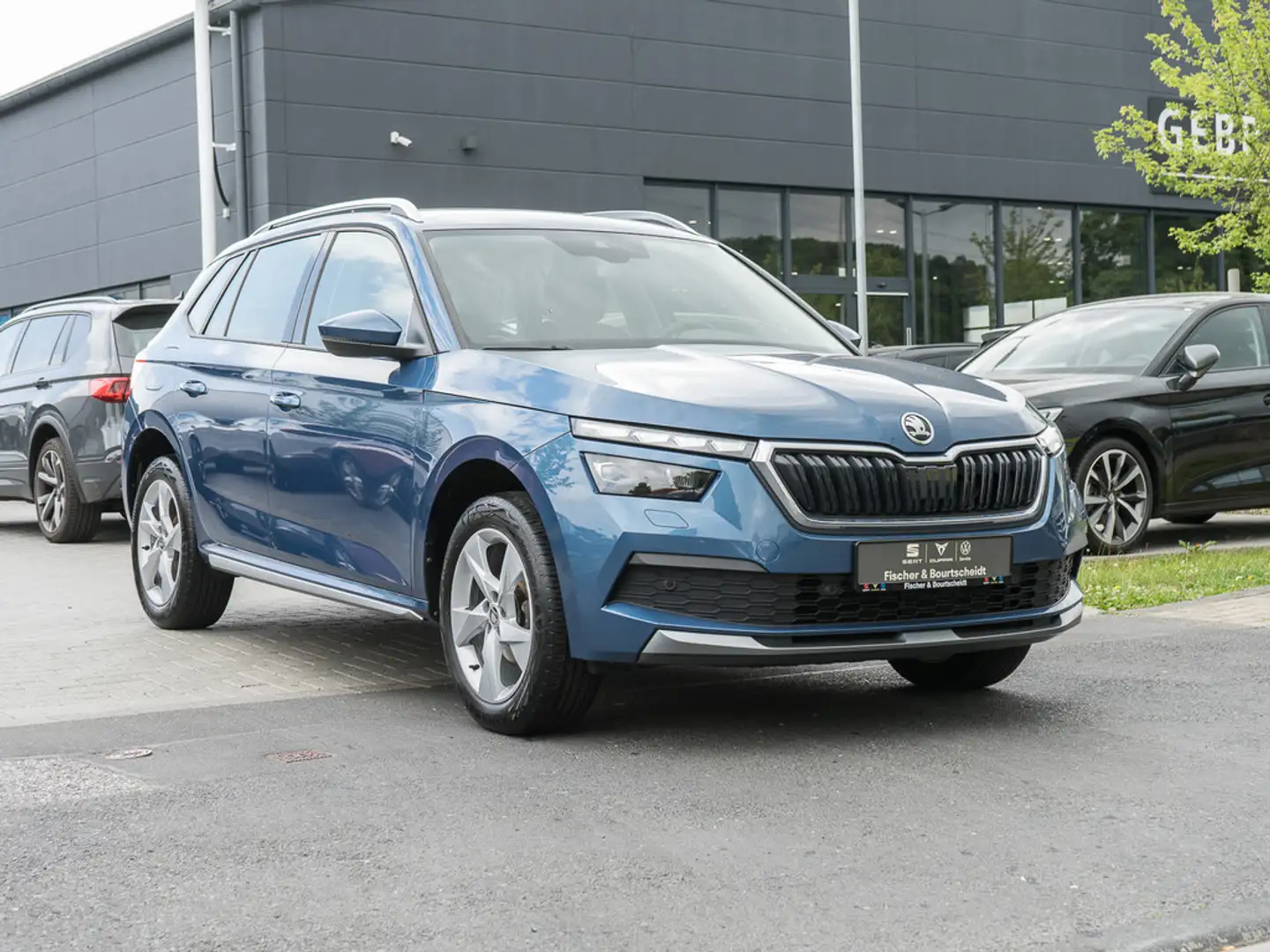 Skoda Kamiq 1.0 TSI Style NAVI KAMERA SHZ LED PDC Bleu - 2
