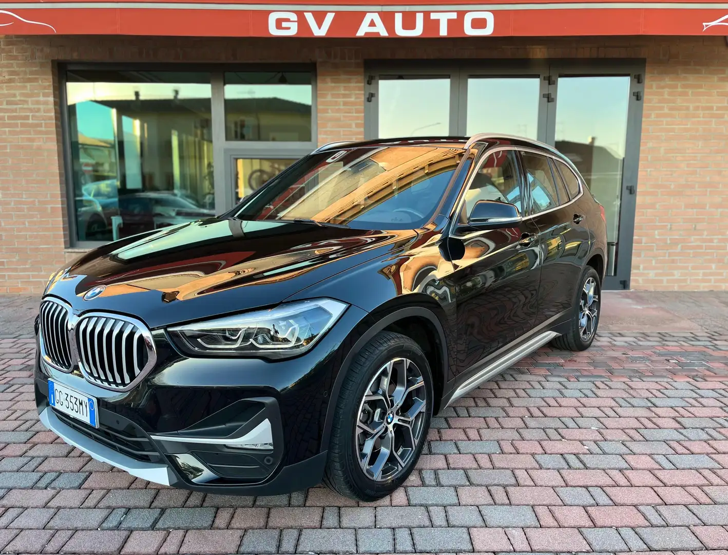 BMW X1 X1 F48 2021 xdrive18d xLine Plus auto Negro - 1