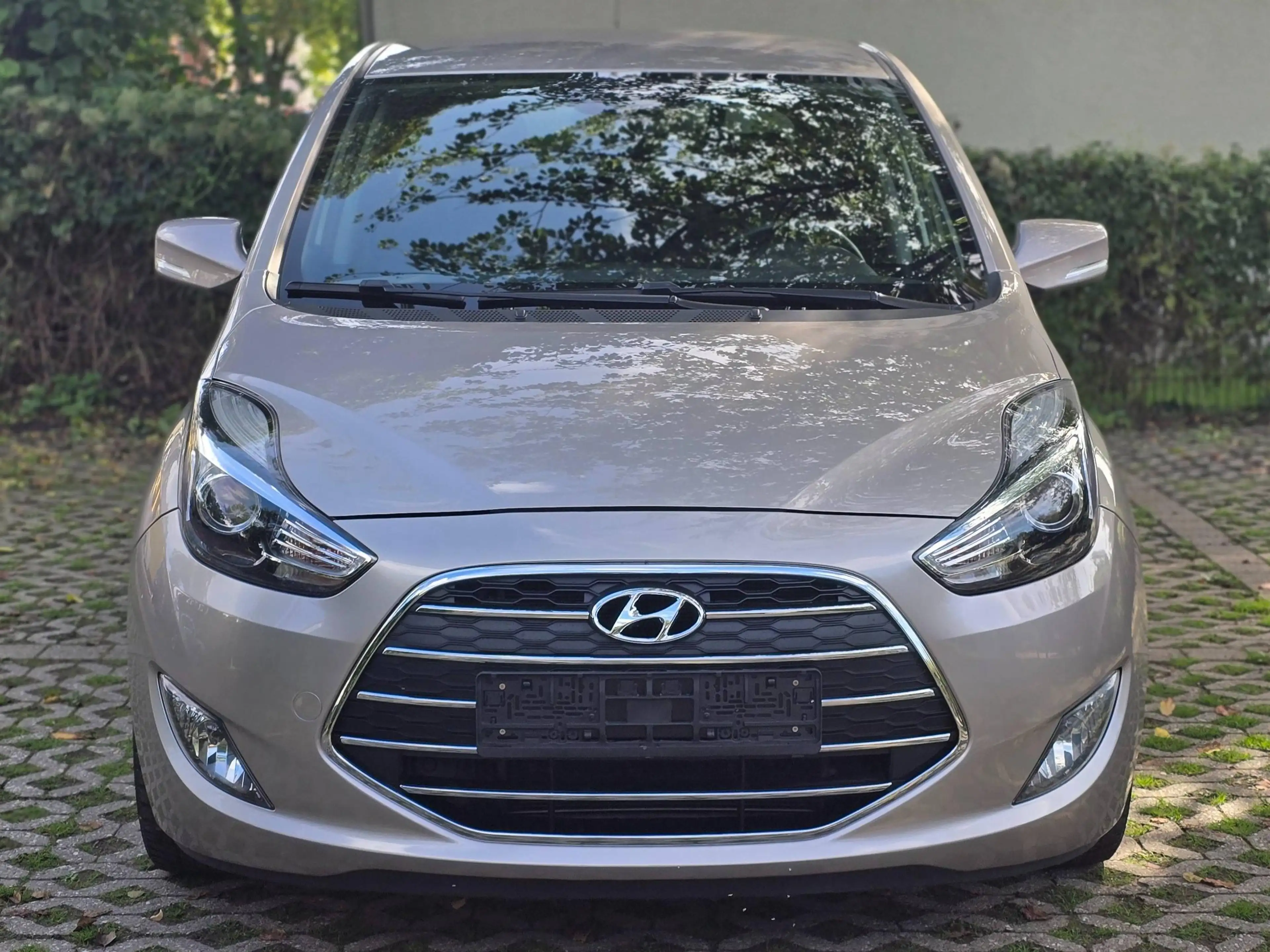 Hyundai iX20 ix20 1.6 Automatik Style,Erste Hand. — photo 3