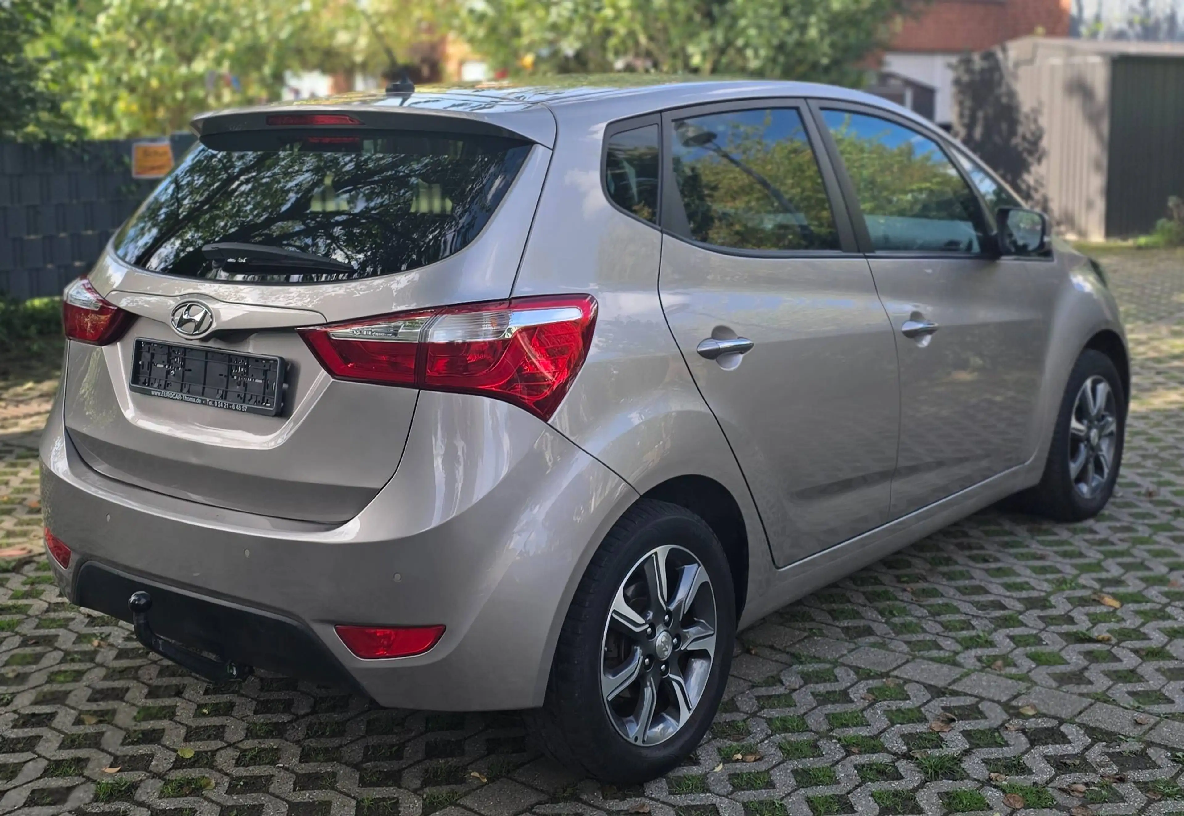 Hyundai iX20 ix20 1.6 Automatik Style,Erste Hand. — photo 4