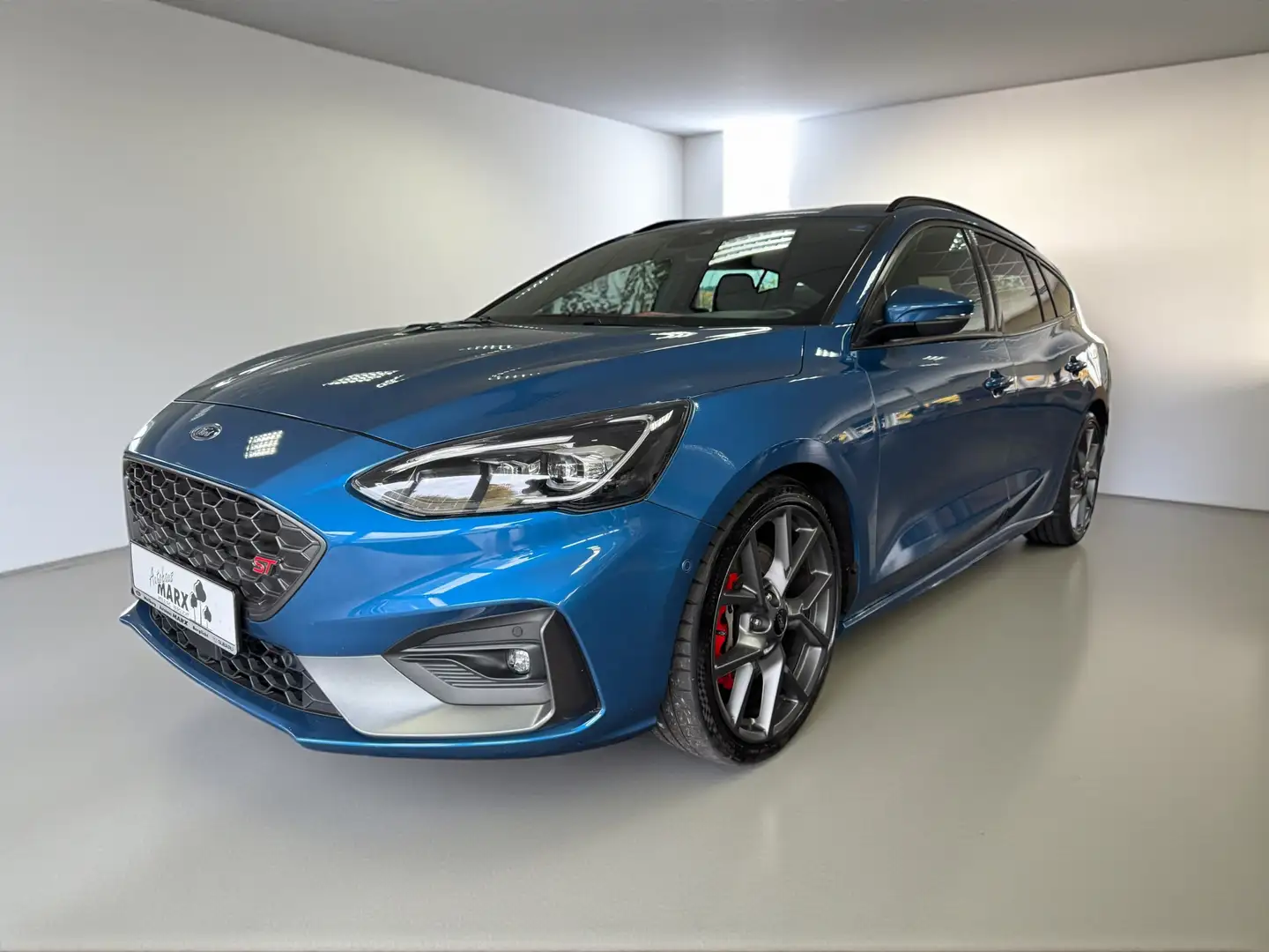 Ford Focus Turnier ST Blau - 1