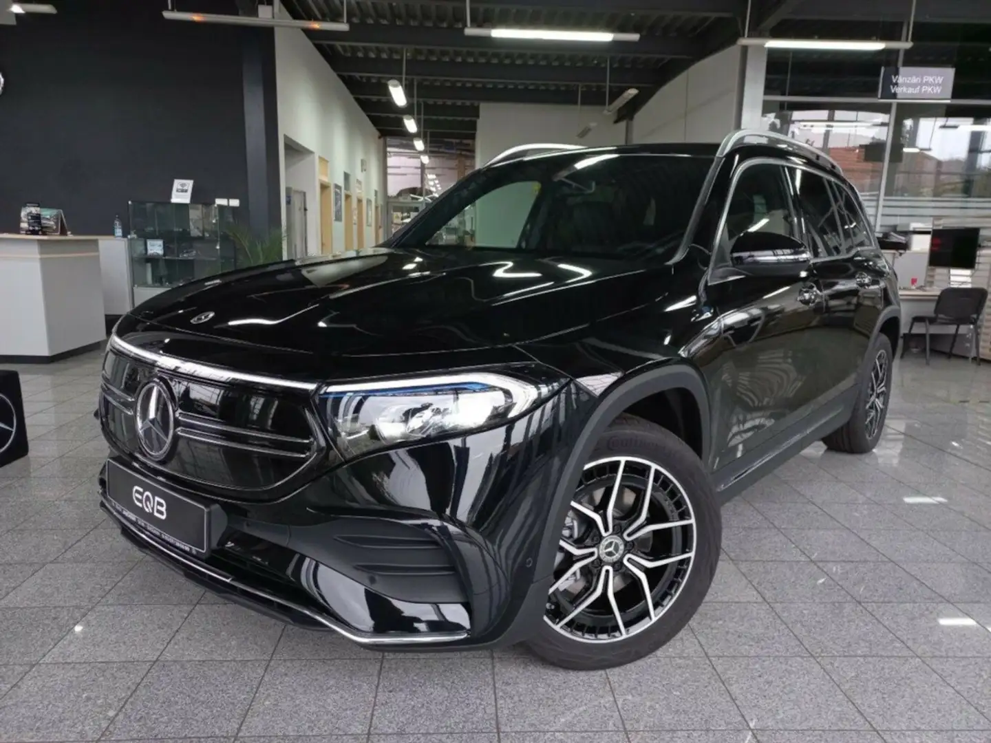 Mercedes-Benz EQB 300 4Matic AMG+KEYLESS GO+LED+DAB+MBUX+FLA Negro - 1