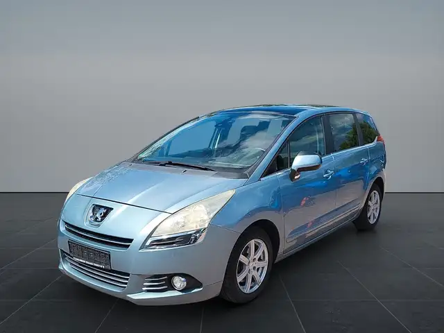 Peugeot 5008 Premium Navi/Panoramadach