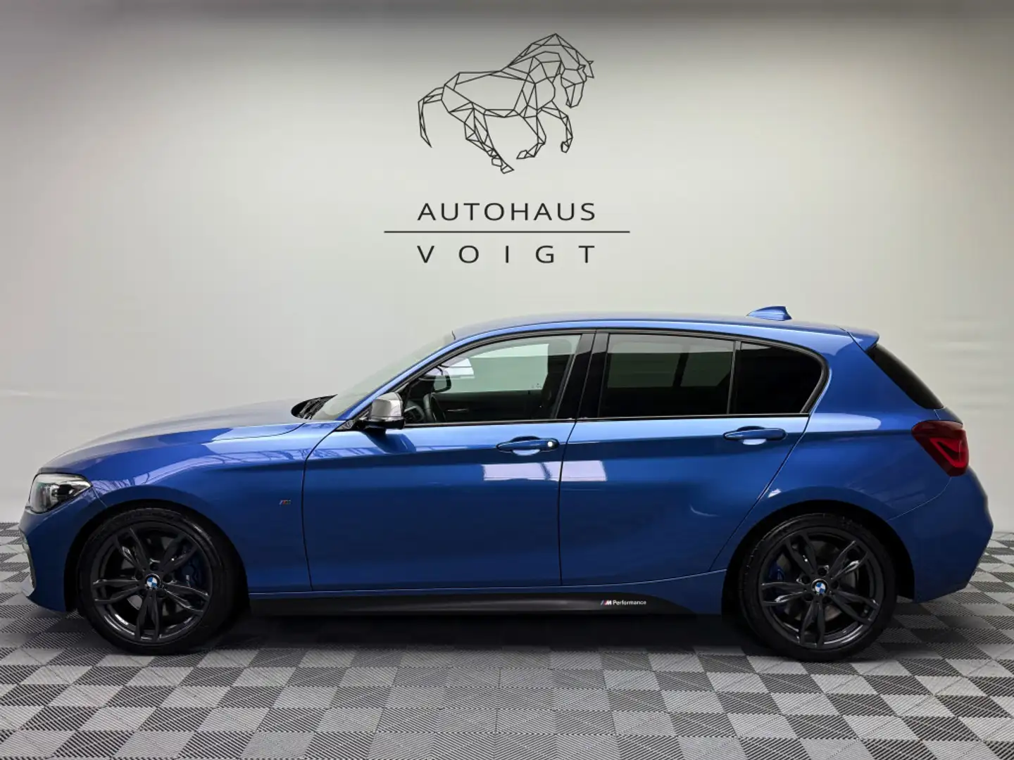 BMW 140 xDrive|DAB|LED|Navi-Prof|Business|HiFi| Modrá - 1