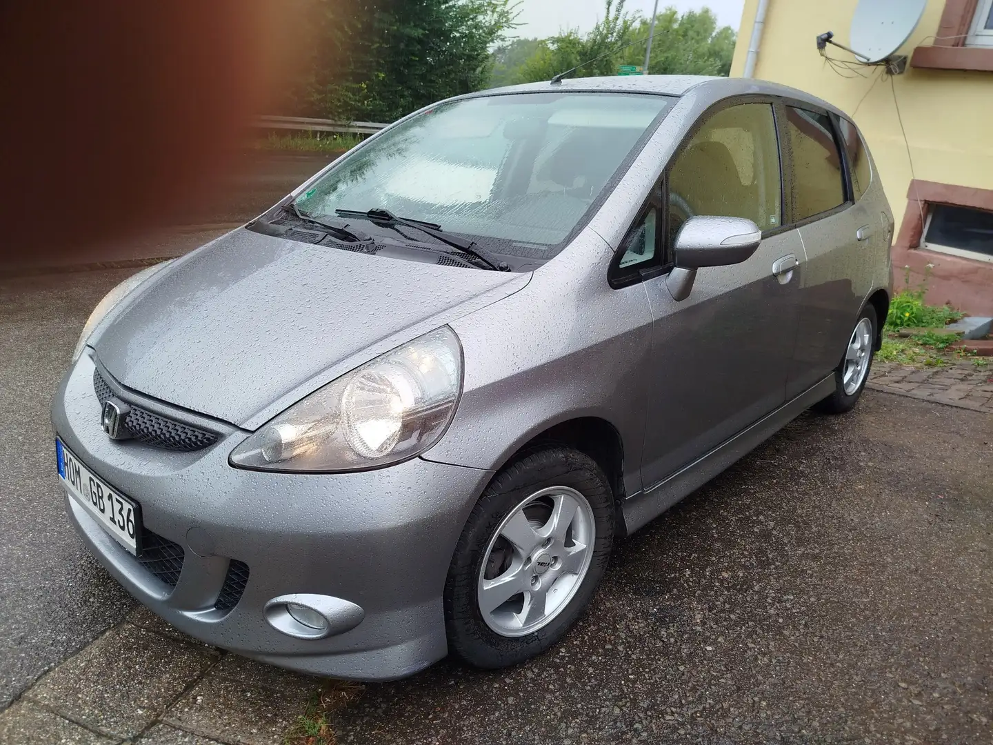 Honda Jazz 1.4 CVT ES Sport - 1