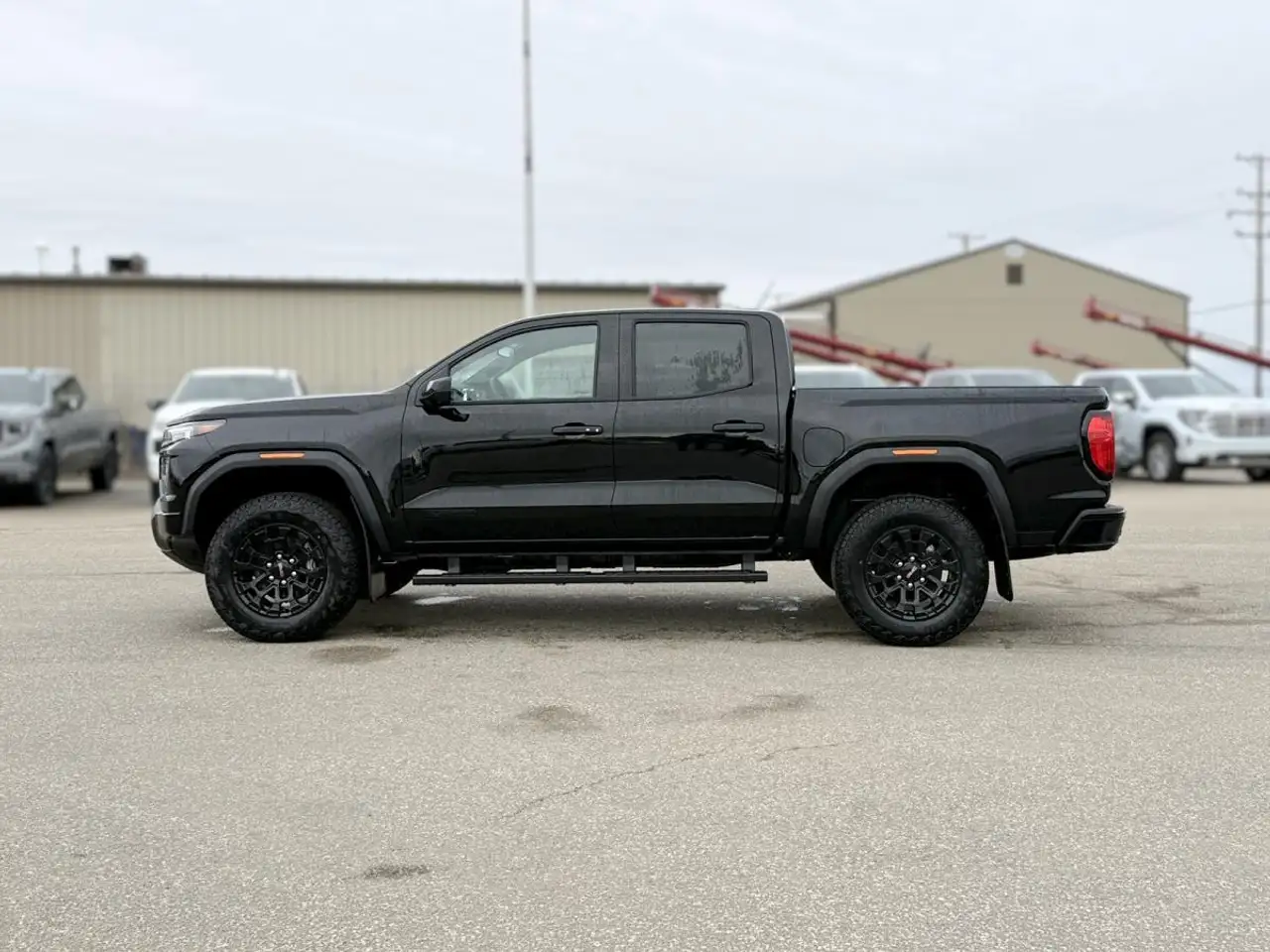 GMC Canyon снимка GMC Canyon