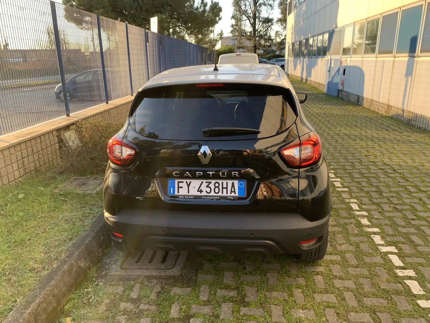 Renault Captur 1.3 tce Sport Edition2 130cv fap - 2