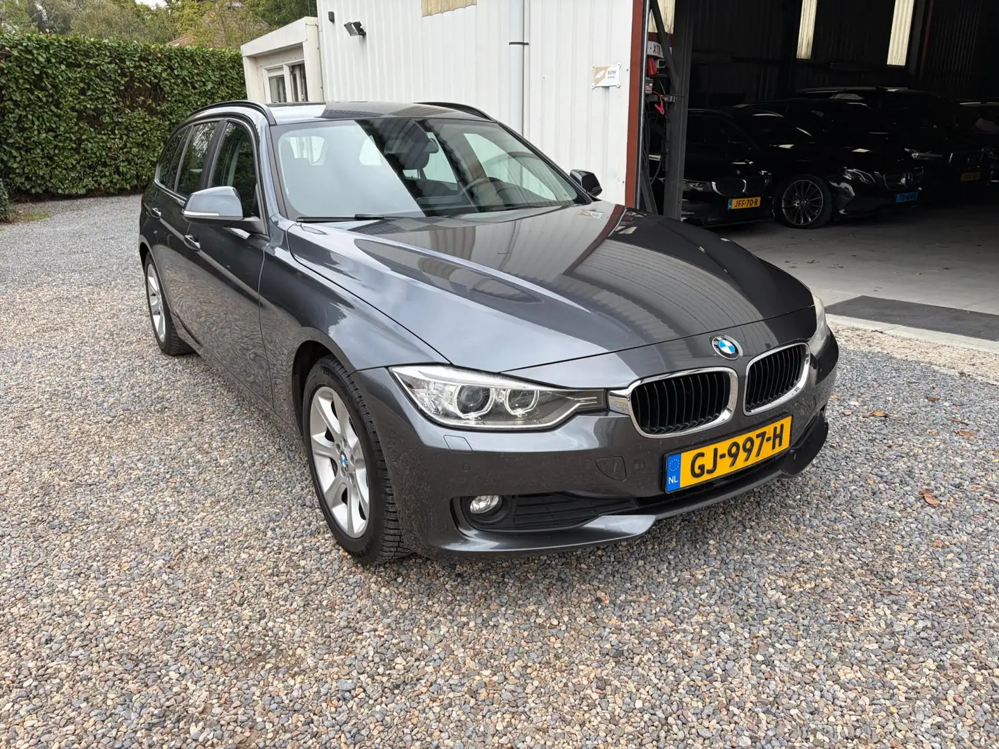 BMW 320 3-serie Touring 320d High Executive Xenon Gris - 2