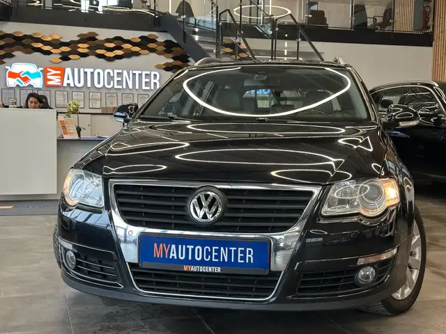 Volkswagen Passat Variant Comfortline *AHK*Klima*SHZ*PDC*