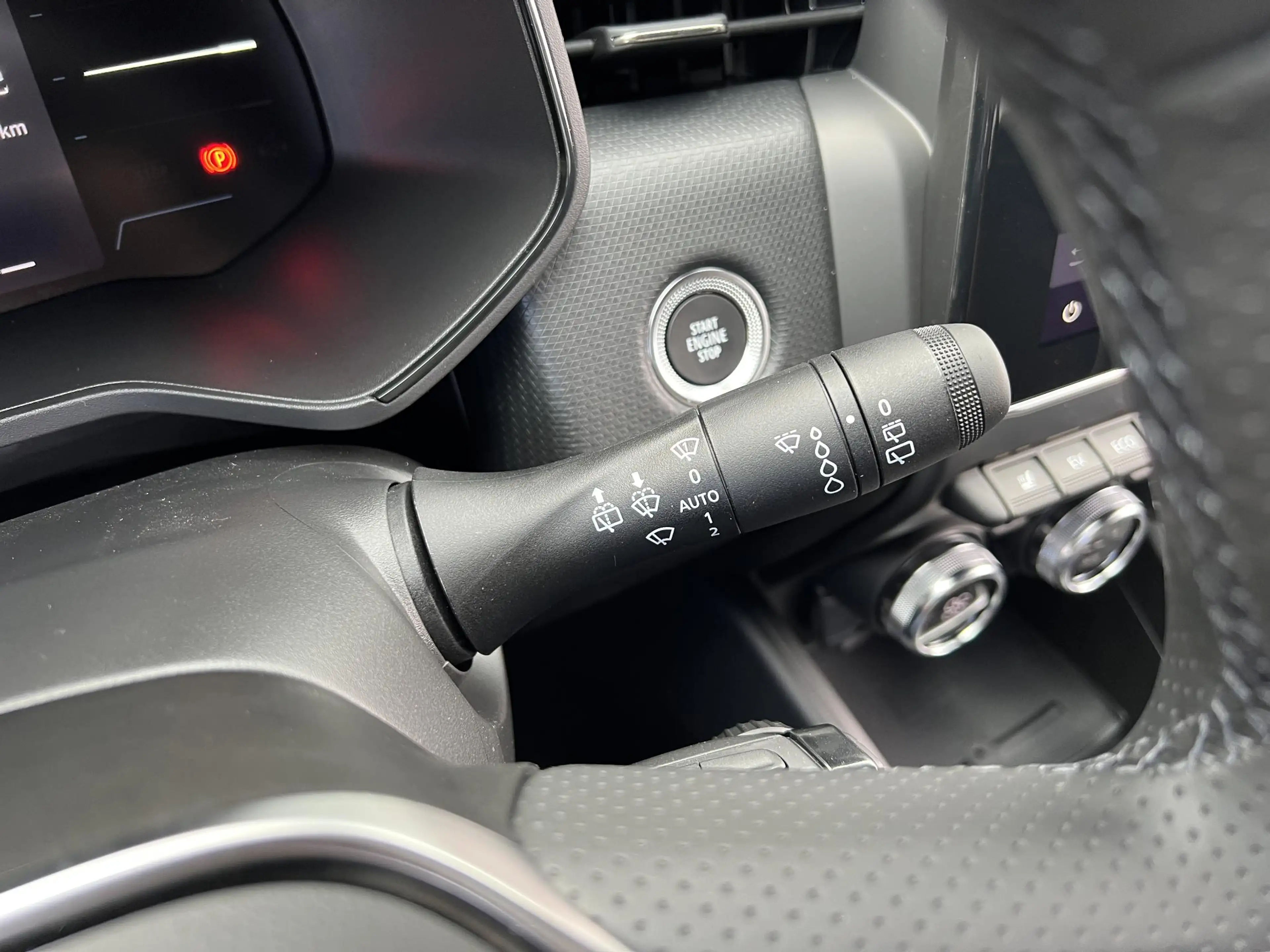 Mitsubishi Colt 1.6 HEV Intense+ Afneembare trekhaak — photo 30