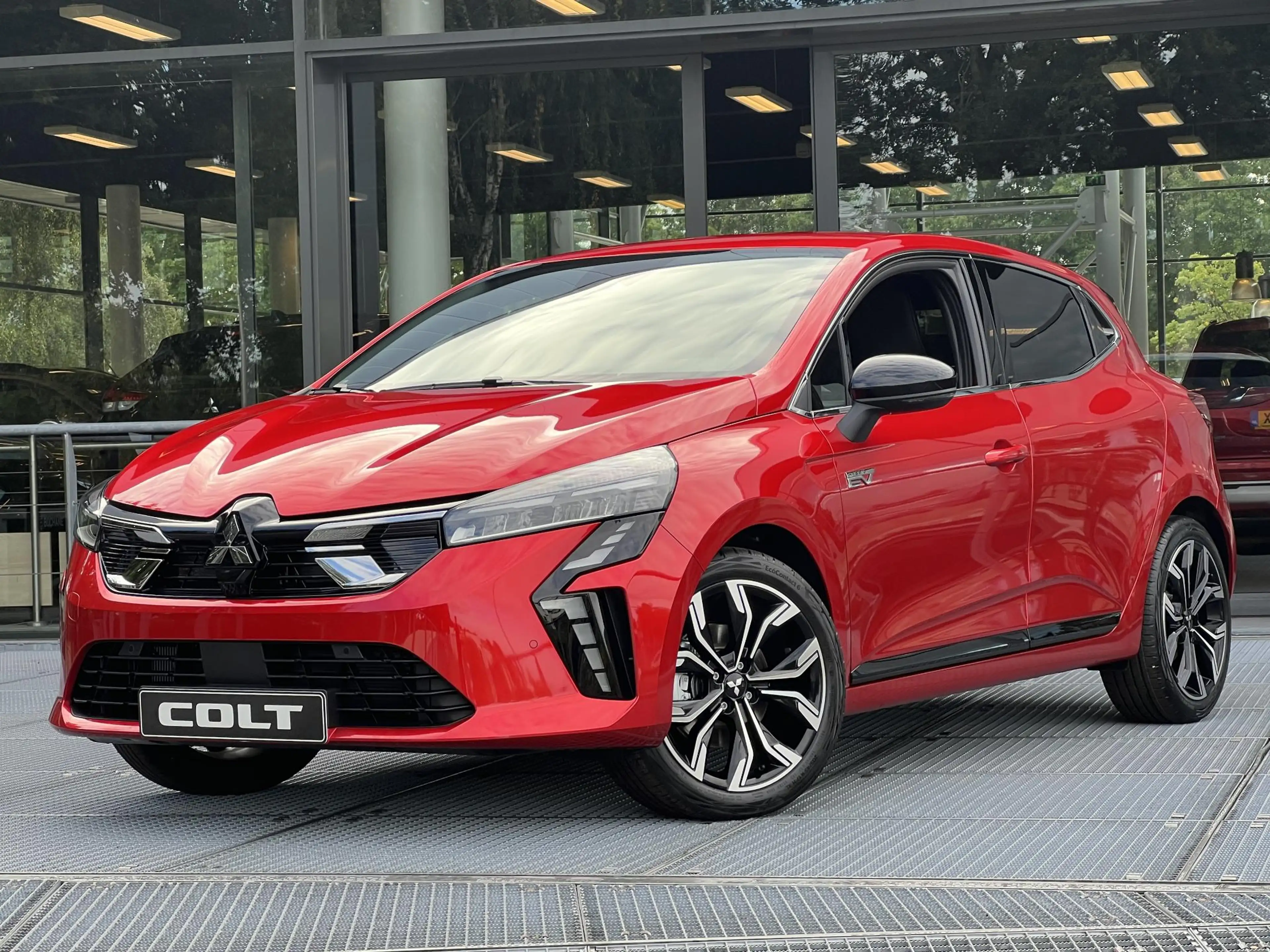 Mitsubishi Colt 1.6 HEV Intense+ Afneembare trekhaak — photo 29
