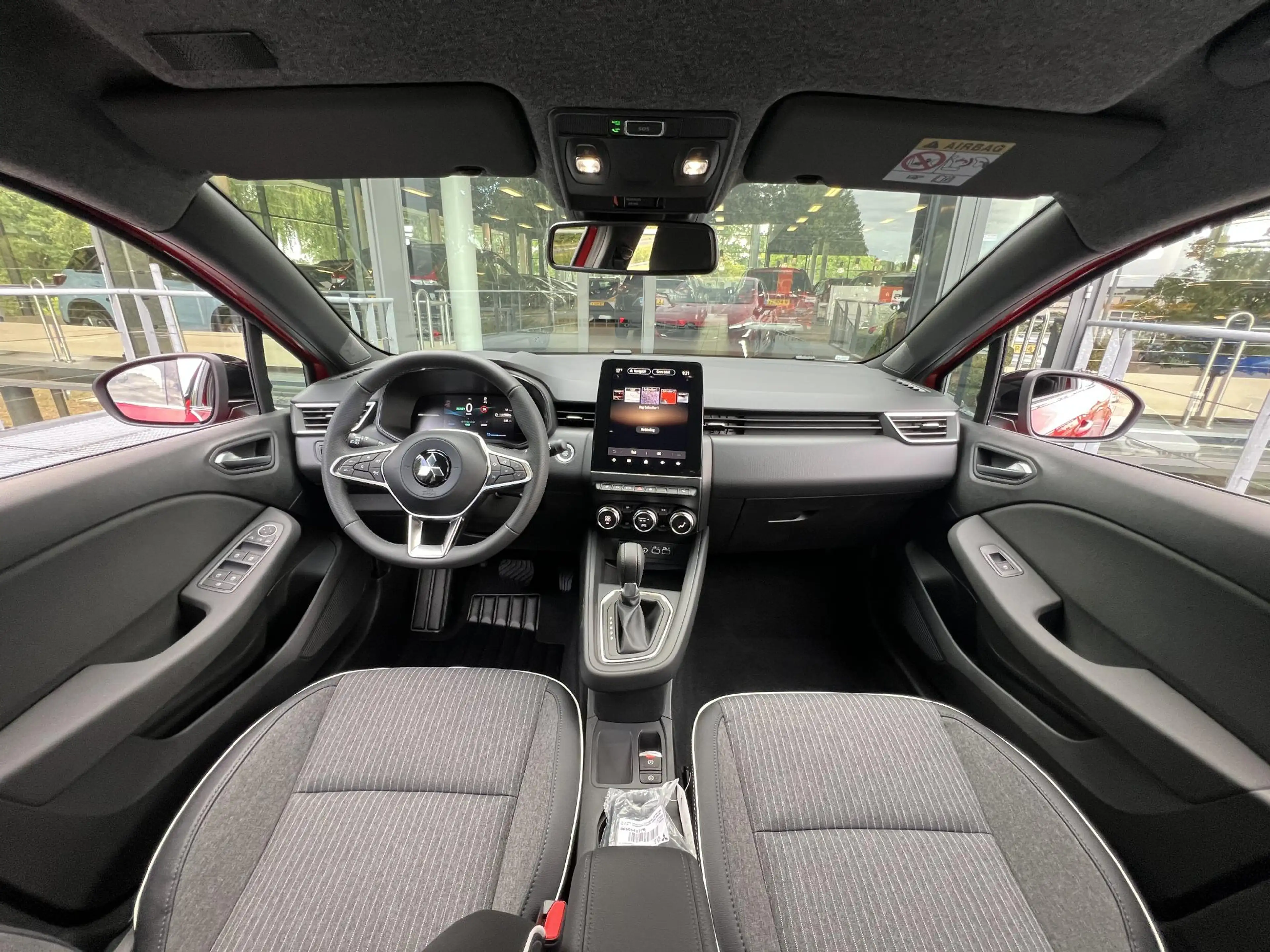 Mitsubishi Colt 1.6 HEV Intense+ Afneembare trekhaak — photo 3