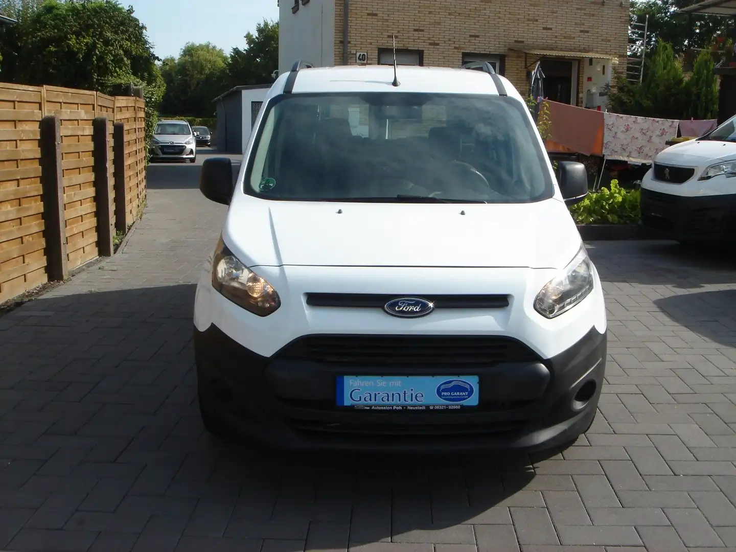 Ford Grand Tourneo GRAND TOURNEO/TRANSIT +7 SITZER +AHK+TOPZUSTAND Blanc - 2