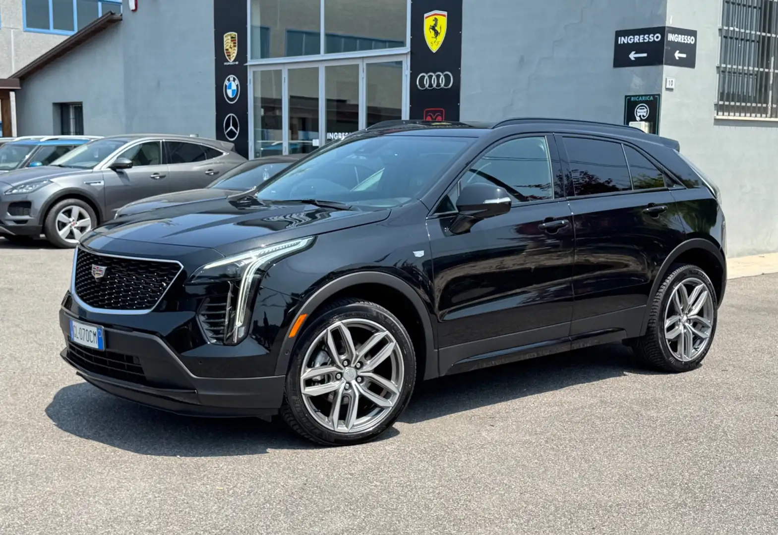Cadillac XT4 350 TD AWD Premium Luxury Nero - 1