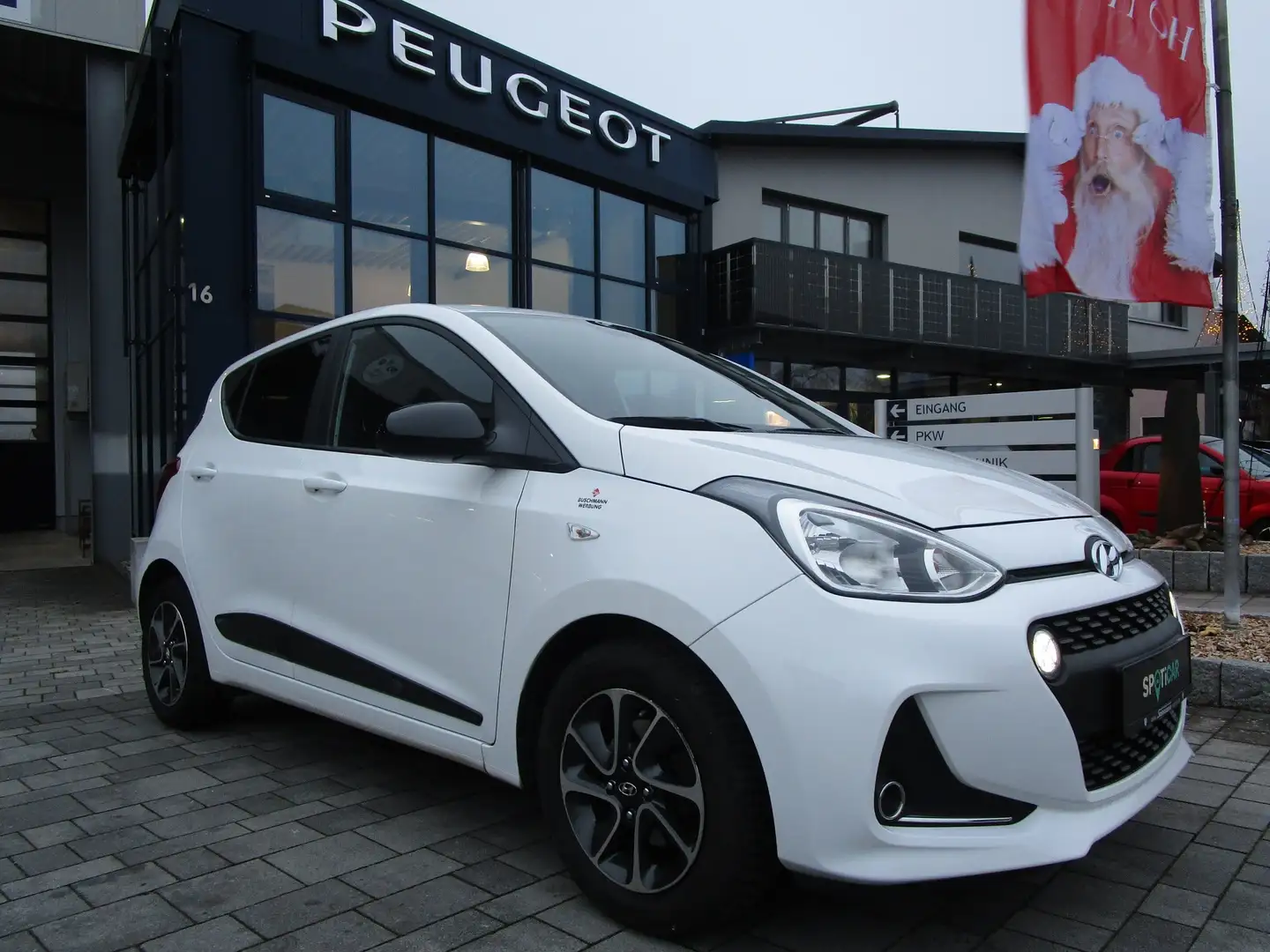 Hyundai i10 Passion Weiß - 1