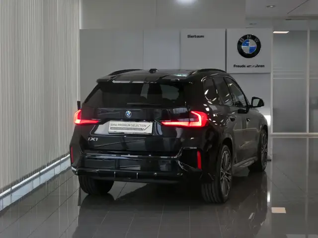 BMW iX1 eDrive20 Ansicht 6