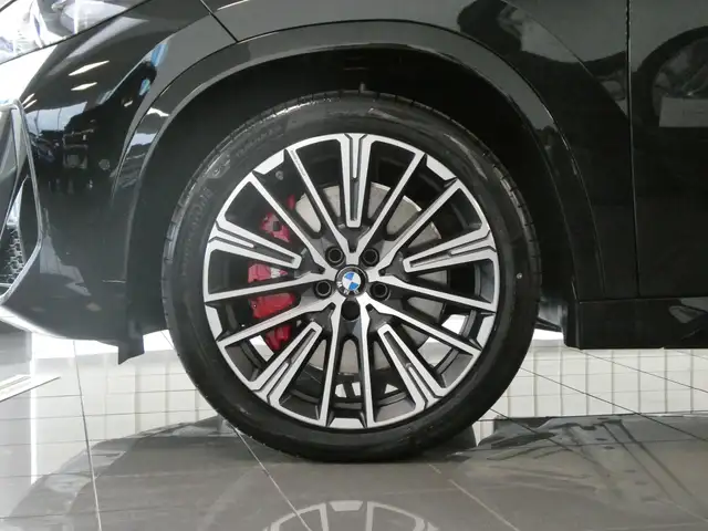 BMW iX1 eDrive20 Ansicht 4