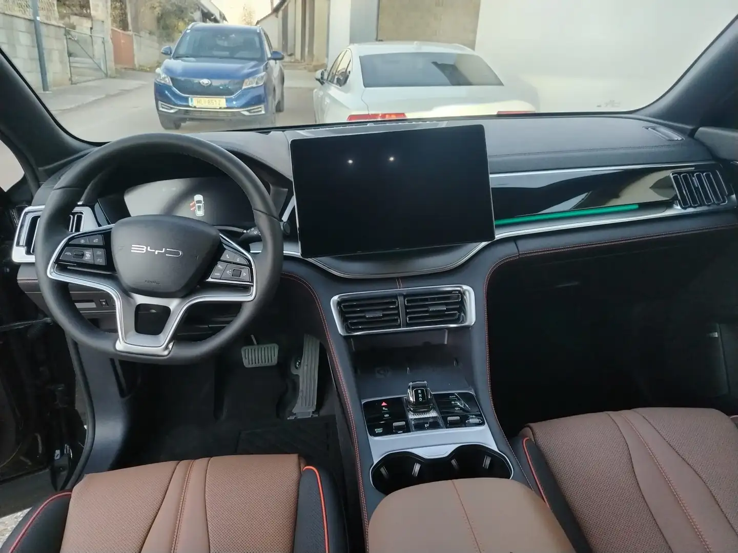 BYD Seal U DM-i Comfort 26,6kwh *Ö-Paket* Schwarz - 2