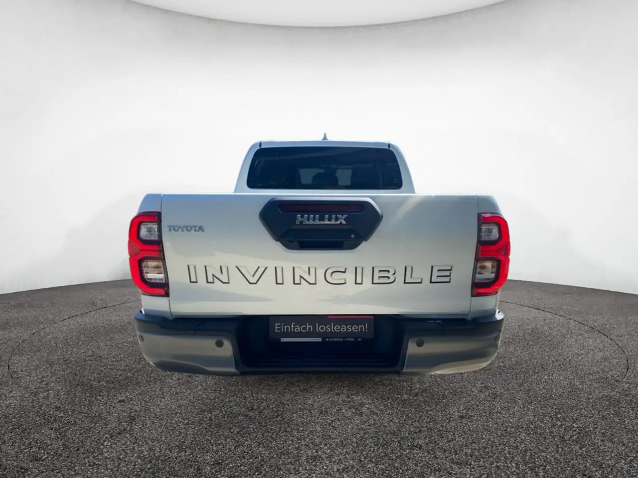 Toyota Hilux 2.8 Double Cab Invincible 4x4 LED 360° 5