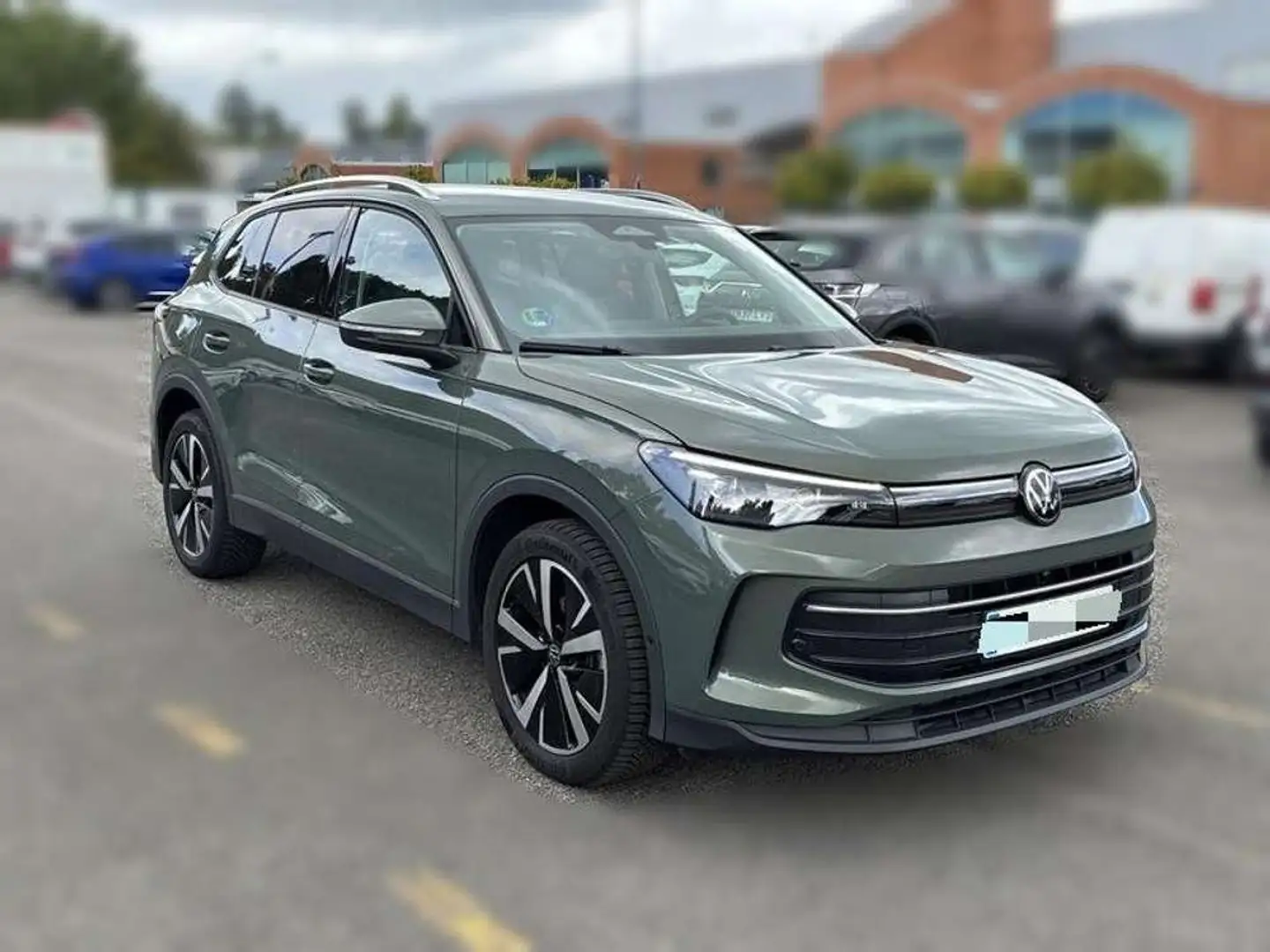 Volkswagen Tiguan 1.5 TSI Life DSG 110kW Verde - 2