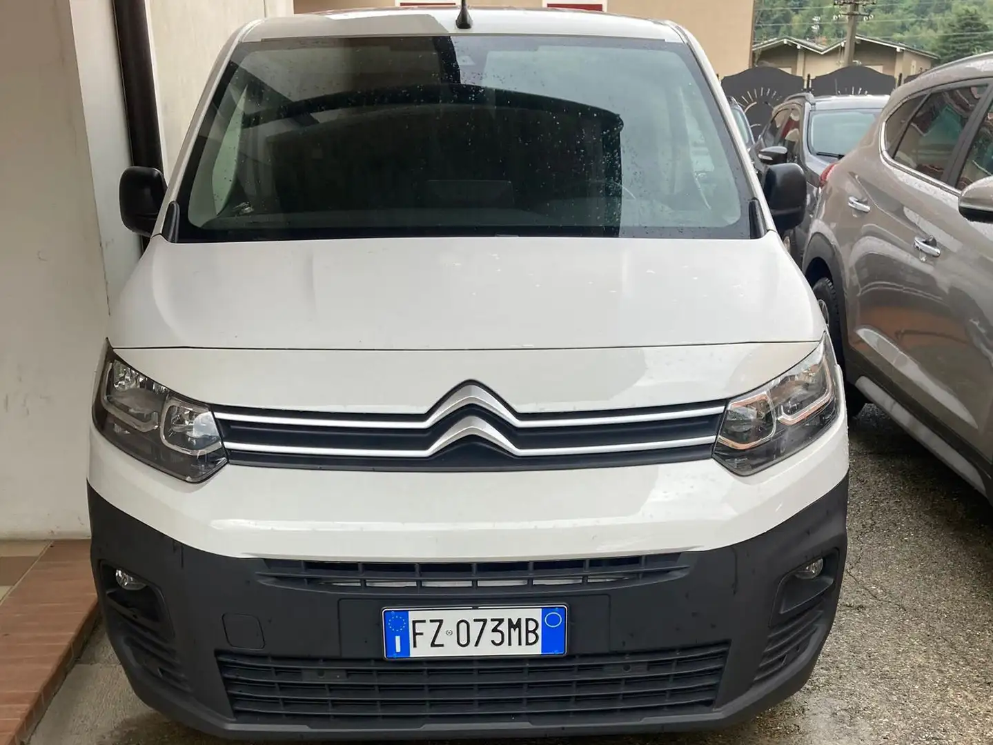 Citroen Berlingo 1.5 BlueHDI 100CV Club XL Weiß - 1