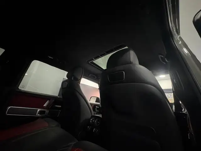 Mercedes-Benz G-Class view 20