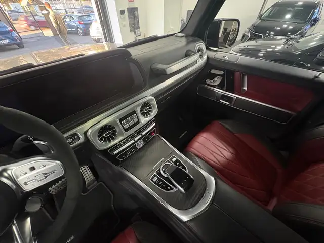 Mercedes-Benz G-Class view 15