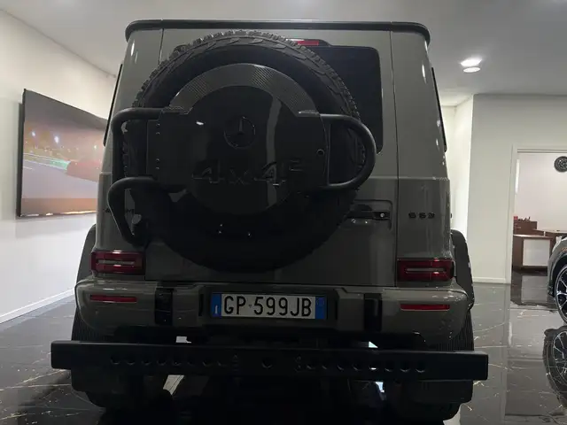 Mercedes-Benz G-Class view 4