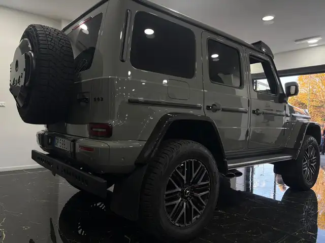 Mercedes-Benz G-Class view 7