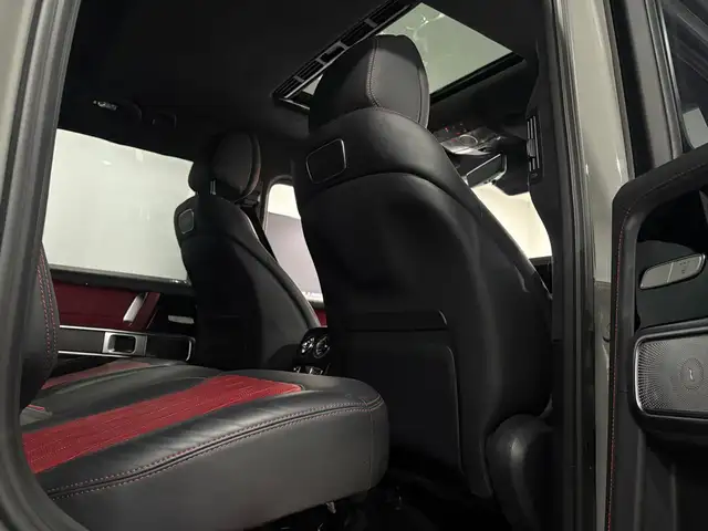 Mercedes-Benz G-Class view 19