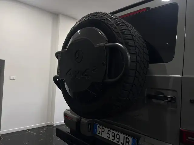 Mercedes-Benz G-Class view 5