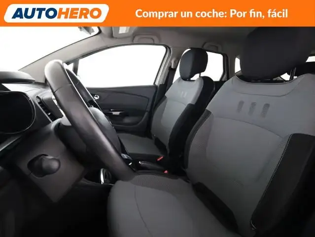 Renault Captur view 11