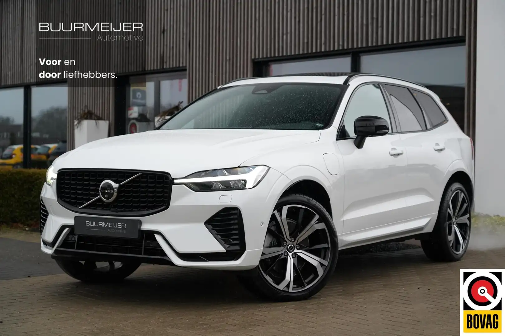 Volvo XC60 T6 AWD Plus Dark Long Range | Trekhaak | Panoramis Blanc - 1