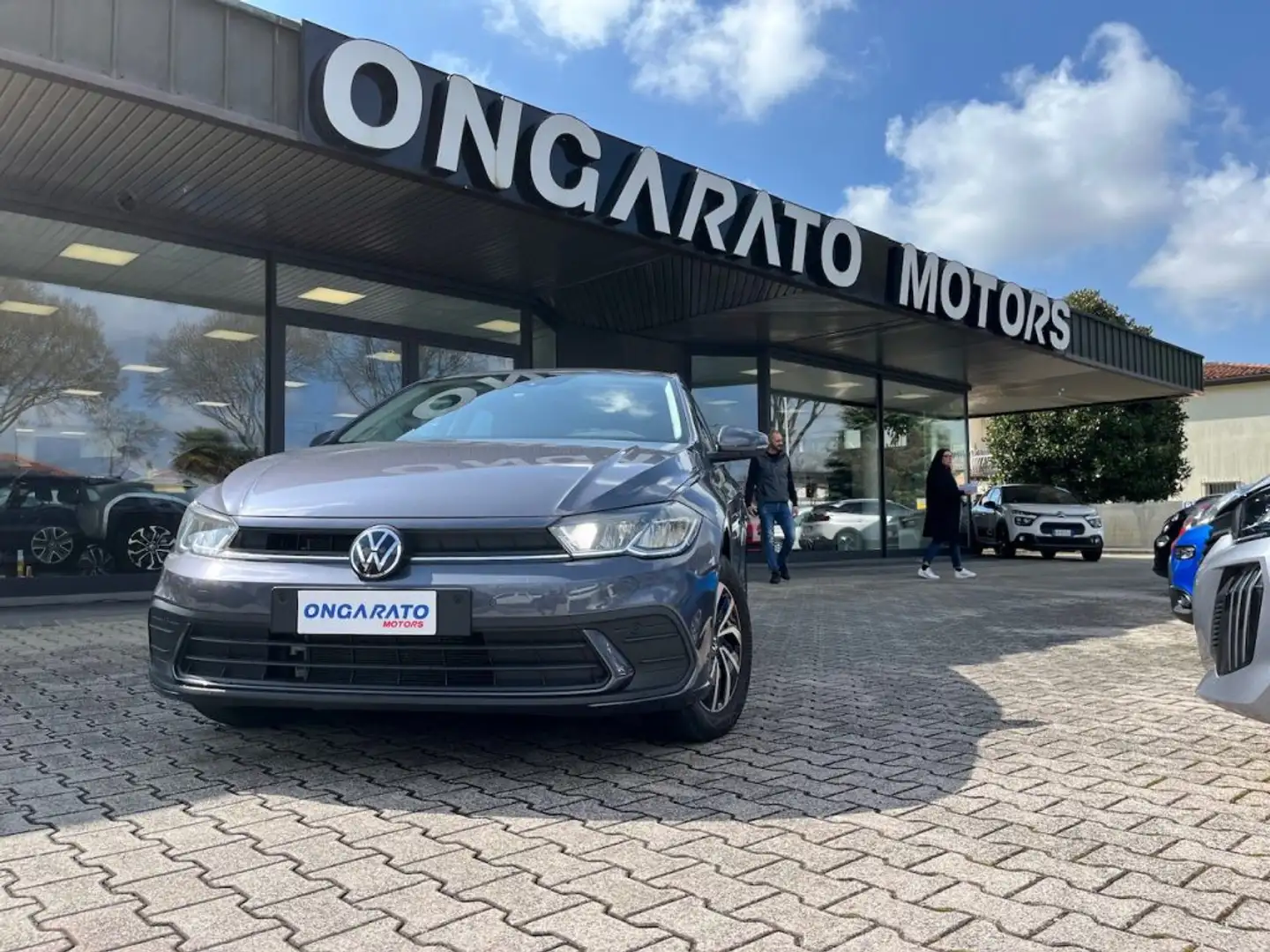 Volkswagen Polo 1.0 TSI 95CV Life #Telecamera #Car.Play Grigio - 1
