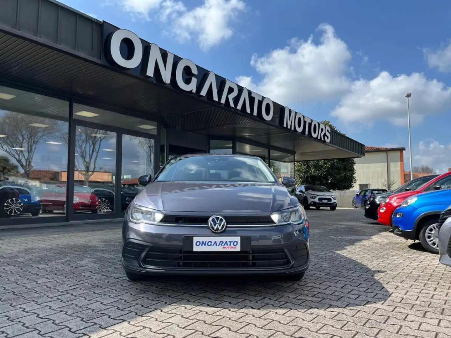 Volkswagen Polo 1.0 TSI 95CV Life #Telecamera #Car.Play Grigio - 2